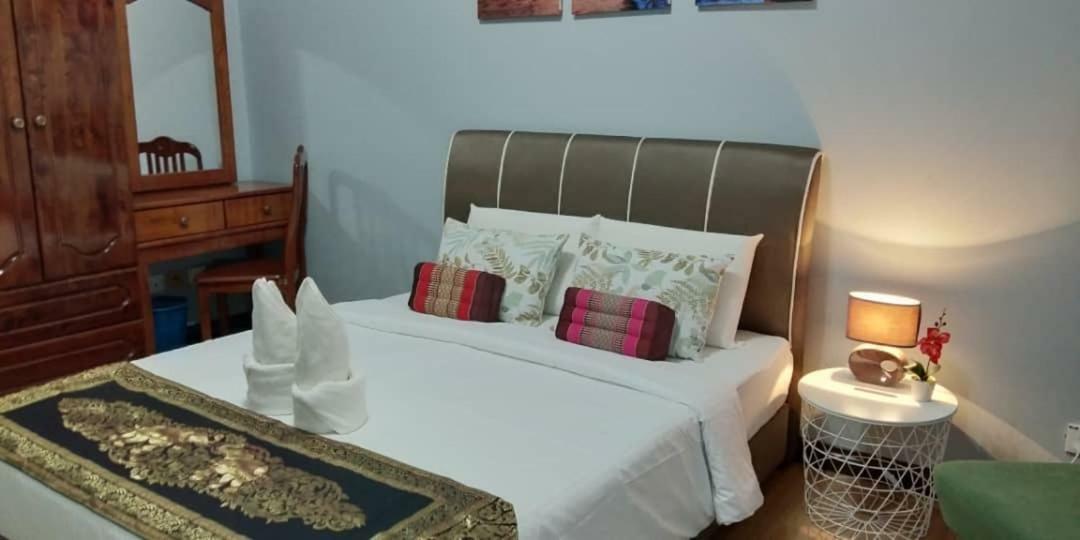 Jj Homes Marina Court Кота Кинабалу Екстериор снимка